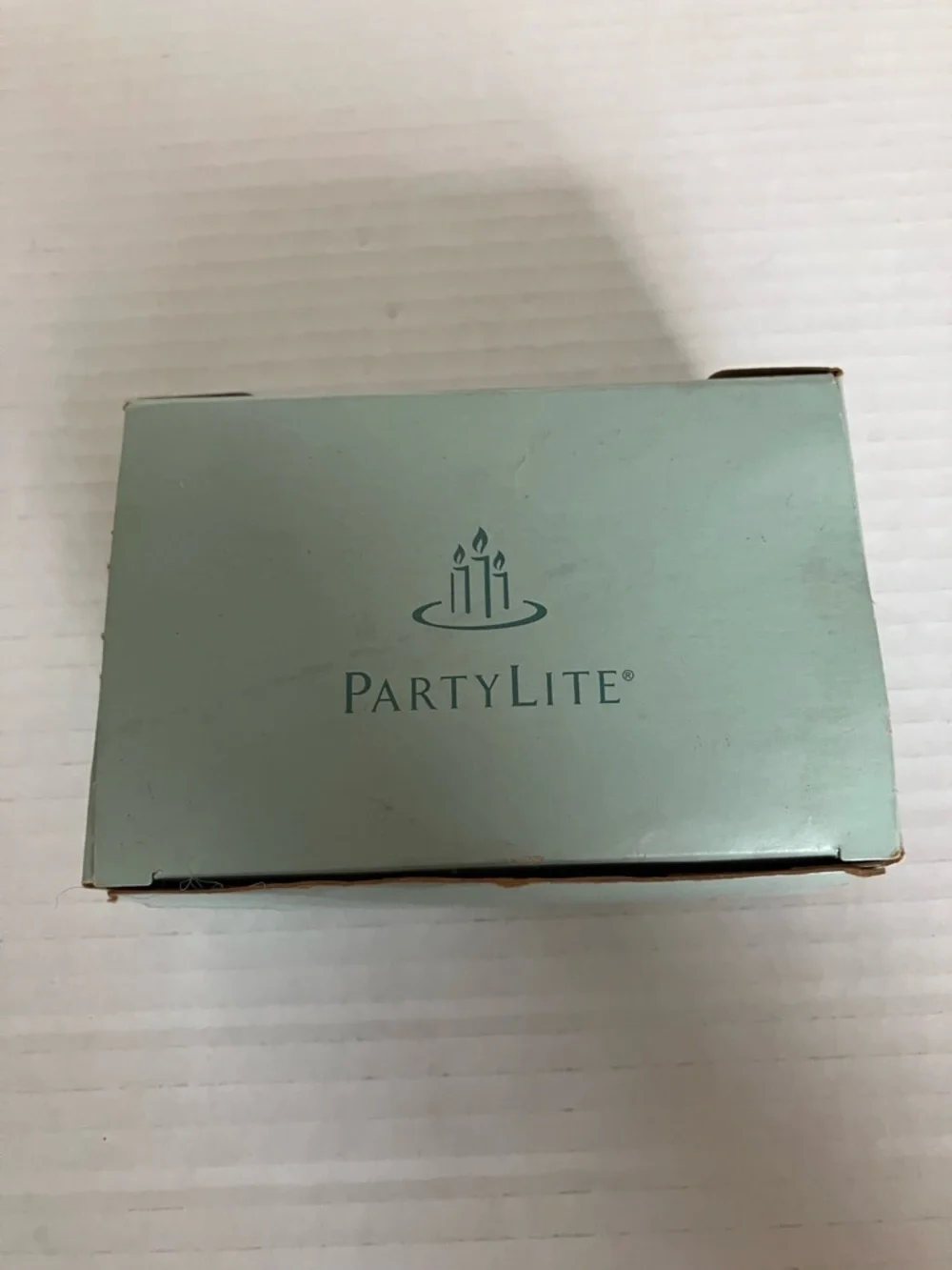 PartyLite Wild Lavender Votive Candle Set -‎ 6 Pack with box - Picture 5 of 14